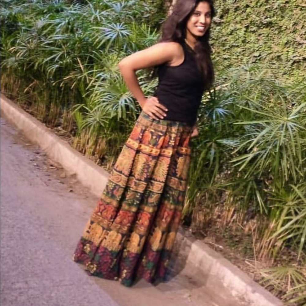 Rajasthani colour palazzo with beautiful elephant print on it - Picture 3 of 3